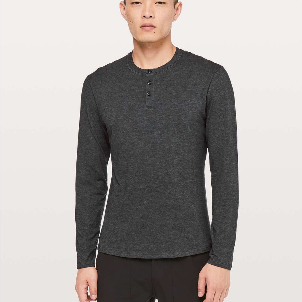 Lululemon 5 Year Basic Charcoal Grey Button Down Long Sleeve Henley T Shirt larg